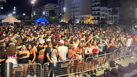 Imagen del lleno del parque Islas Canarias.