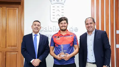 Recepción Daniel Hernández.