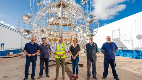 Visita de Jacobo Medina al Parque M&oacute;vil.
