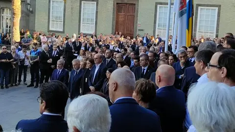 Los principales políticos del Archipiélago acudieron al funeral