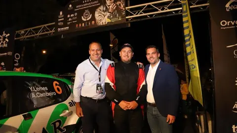 Yeray Lemes con el vicepresidente del Cabildo y el consejero de Deportes