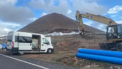 Imagen de la obra de la tubería que tendría que llevar el agua al norte de la Isla