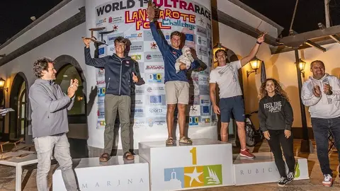 Lanzarote_Foil_Challenge_Podium IQFoil John Carter (1)