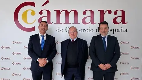 Oswaldo Betancort con José Valle y