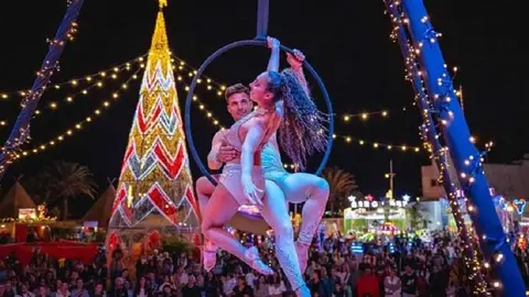 La dinamización de la Concejalía de Comercio llena cada noche Navilan con sus propuestas y actividades .