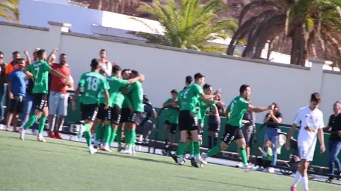 Momento de la celebración de los jugadores sureños