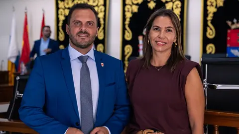 Maite Corujo y Yonathan de León.