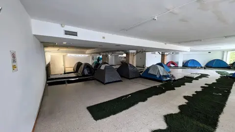 Imagen del interior que hallaron los Policías Local de Arrecife en su inspección al local anunciado en Airbnb