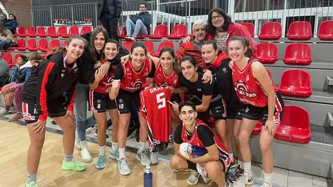 Imagen de la alegría de las jugadoras tras el encuentro