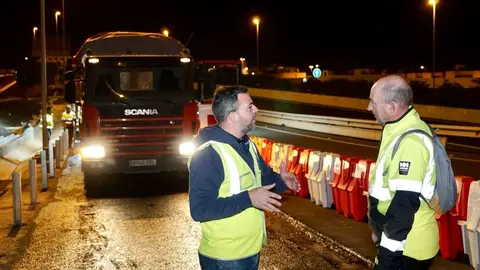 El vicepresidente, Jacobo Medina, en la obra del carril de acceso