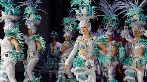 Agrupación Sur Caliente en la gala de presentación del carnaval de Tías.