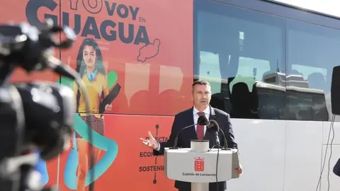 Imagen de archivo de la presentación de la última campaña del transporte público