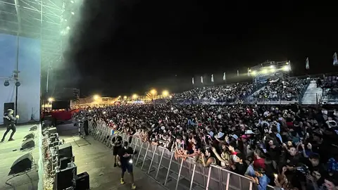 Momento de uno de los conciertos que hubo en Agramar.