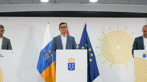 Los responsables del Gobierno durante la rueda de prensa posterior al Consejo
