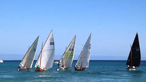 Cinco barquillos de 5 metros del municipio de Yaiza.