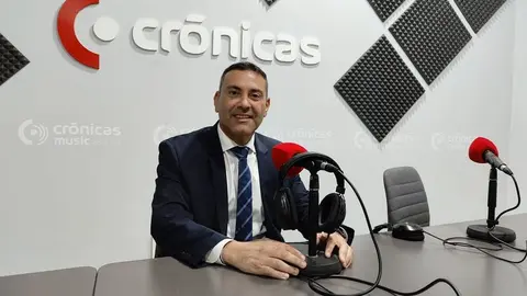 Oswaldo Betancort este viernes en el estudio central de Crónicas Radio