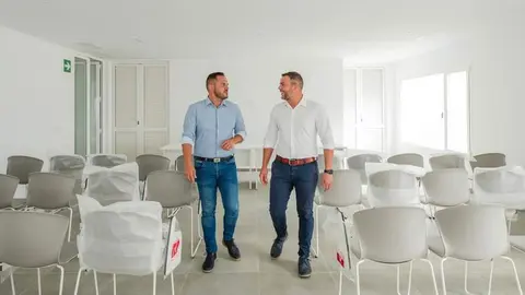 El PSOE acusa al alcalde de Arrecife de estar todo el día de foto en foto con el vicepresidente del Cabildo