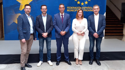 Alfredo Villalba en la Comisión de Pesca, Costas e Insularidad de la FEM.