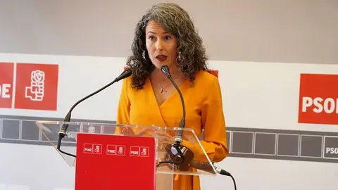 Ariagona González en rueda de prensa.