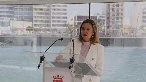 María Dolores Corujo cuando anunció que pretendía declarar a Lanzarote como isla saturada turísticamente.