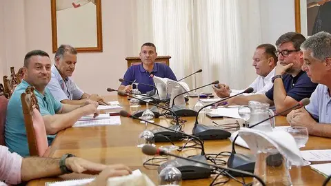 Imagen del último encuentro del Consorcio del Agua antes de la destitución del anterior gerente