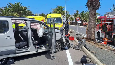 Momento en el que los bomberos concluyeron la excarcelación de los heridos