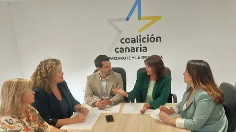 REUNIÓN TRANSPORTE SANITARIO NO URGENTE LA GRACIOSA