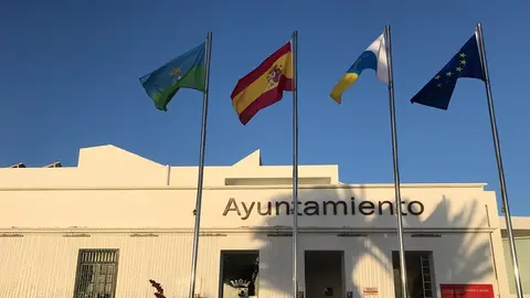 Fachada del Ayuntamiento de Tías.