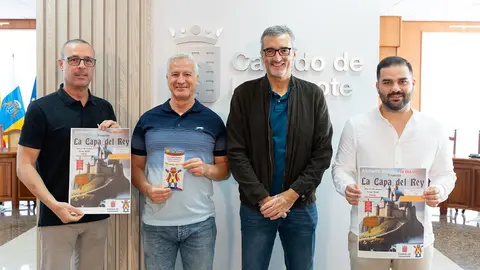 Presentación de la obra benéfica La Capa y el Rey.