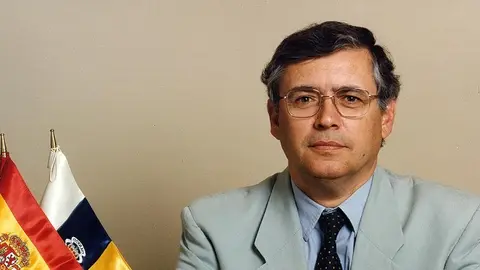 Luis Fajardo Spínola.