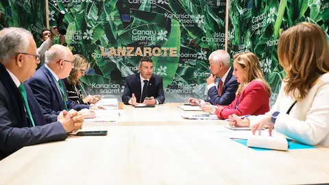 Imagen de archivo de una reunión de la FECAI.