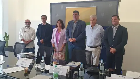 Encuentro de la FECAM en el Ayuntamiento de Tías.
