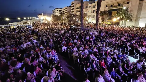 Imagen del impresionante aspecto que presentaba el parque José Ramírez Cerdá este Día de Canarias