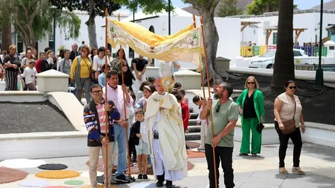 Procesión del Corpus Christi en la Plaza de Los Remedios de Yaiza