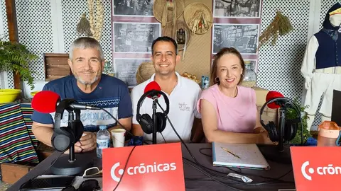 Chalo Frías, Omar Viña y Laura San José en el programa especial de Teguise.