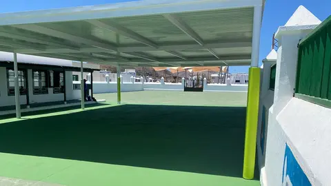 Pérgola del CEIP Uga.