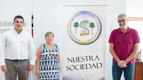 Presentación del proyecto geriatria mes a mes.