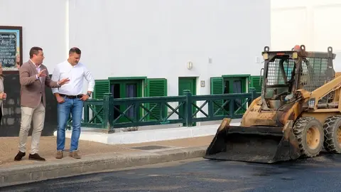 Visita del alcalde y eldies a las obras de acondicionamiento 2