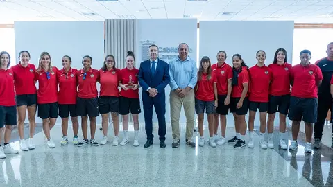 Visita del Marítima femenino.