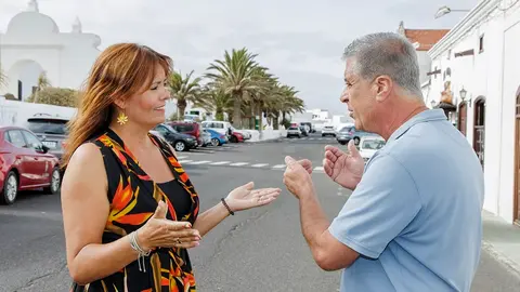 Olivia Duque junto a Eugenio Robayna.