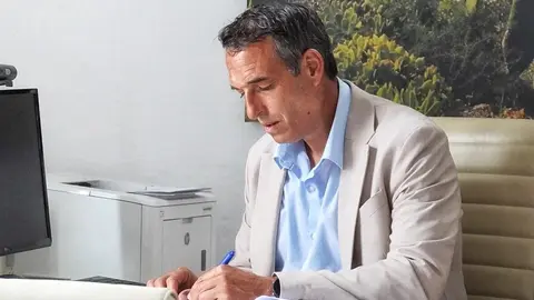 Alfredo Villlalba, alcalde de Haría.