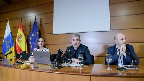 El presidente del Gobierno de Canarias este jueves durante su comparecencia pública.