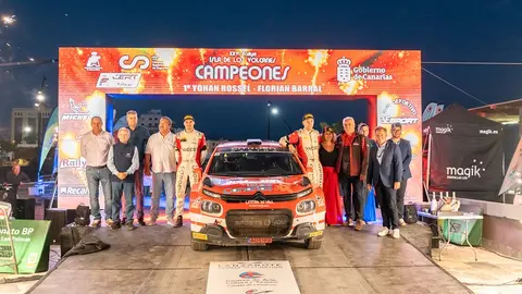 Imagen de los vencedores de la prueba.