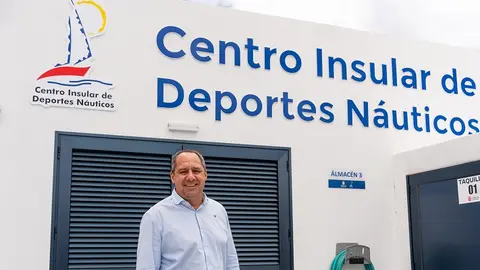 Juan Monzón en el Centro Insular de Deportes Náuticos.