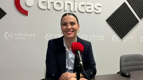 Migdalia Machín en Crónicas Radio.