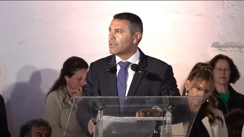 Oswaldo Betancort durante el pregón de las fiestas de Los Dolores.