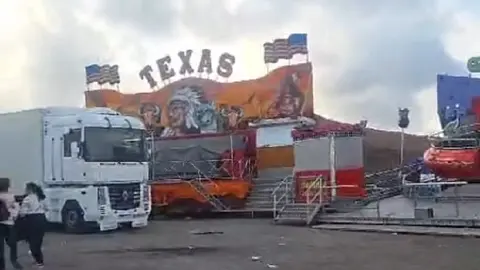 Imagen del video que grabó uno de los padres molestos.