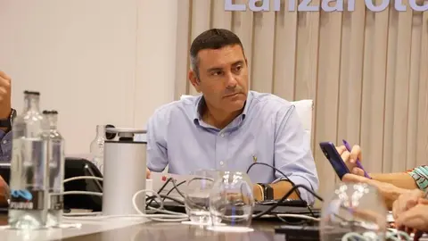 El presidente del Cabildo durante la reunión del Consejo de Gobierno.