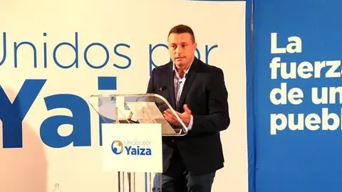 Óscar Noda en un acto de su partido.