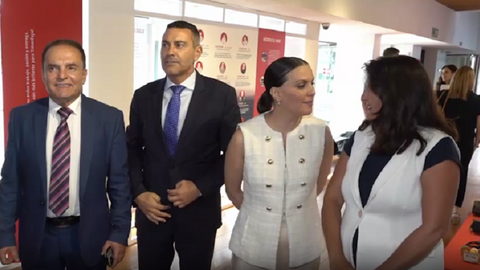 El alcalde de Tinajo, el presidente del Cabildo de Lanzarote y la consejera de Cultura del Gobierno de Canarias estuvieron presentes en el acto.